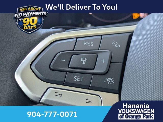 New 2026 Silver Volkswagen 2.0T SE w/Technology image 28