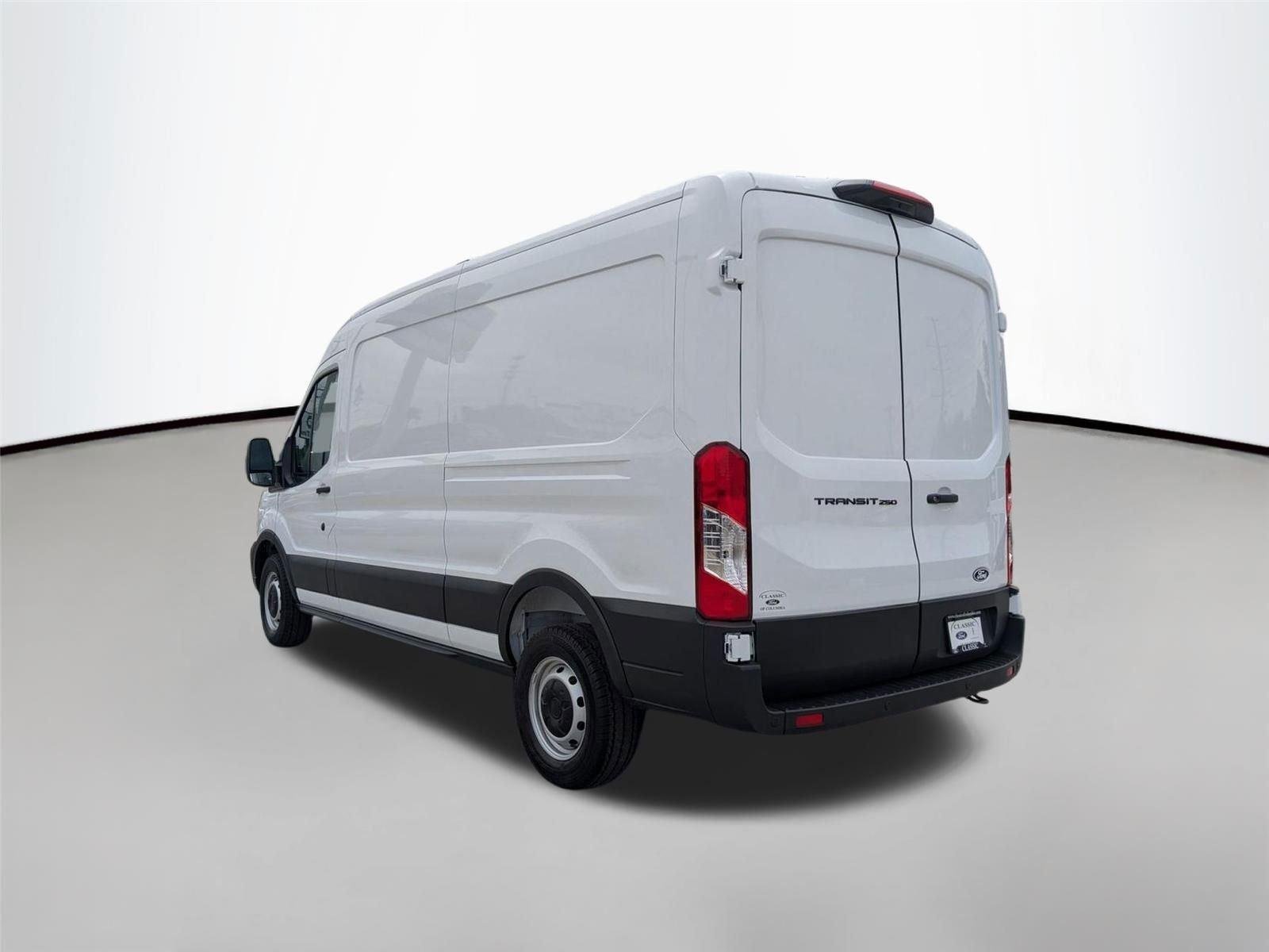 New 2026 Oxford White Ford T250 image 7