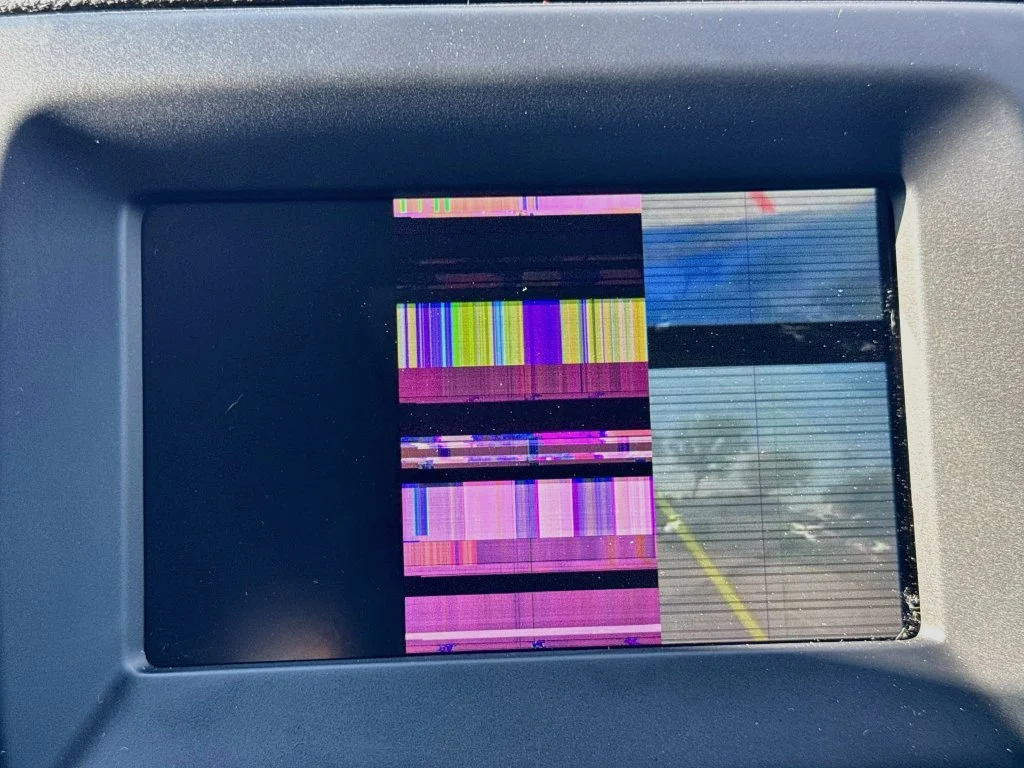 Used 2020 Blue Jeep Latitude image 16