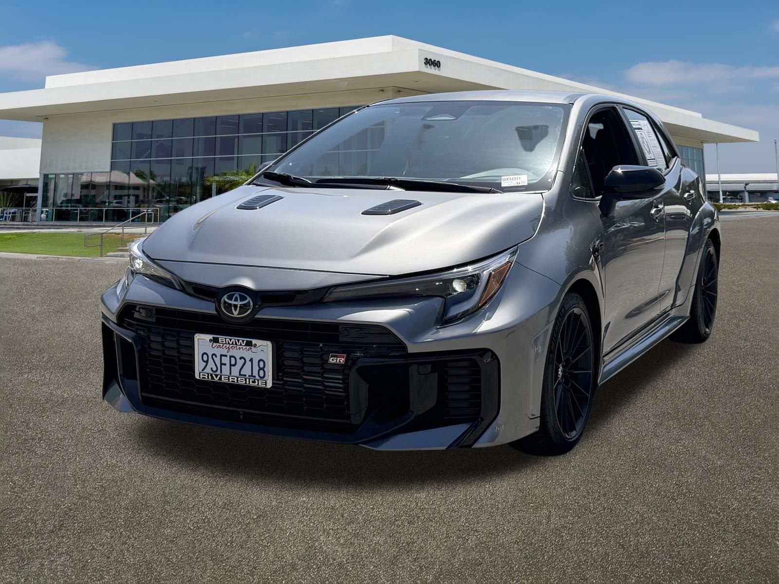 Used 2025 Gray Toyota Premium Plus image 4