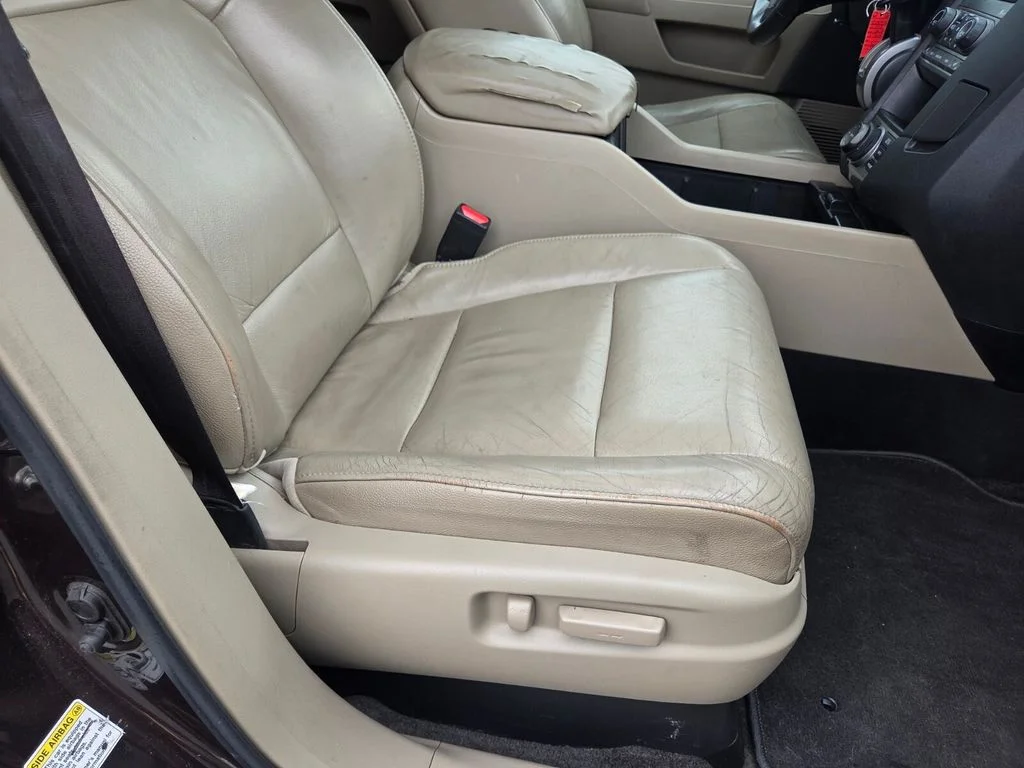 Used 2012 Gray Honda EX-L image 27