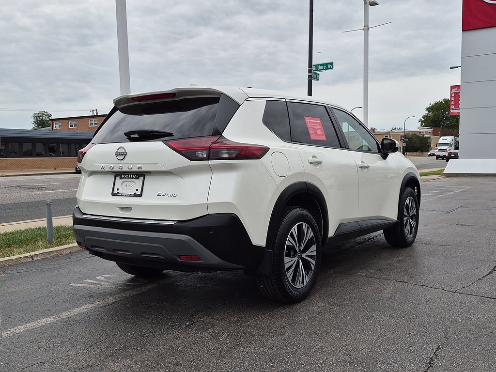 Used 2023 Pearl White TriCoat Nissan SV image 35