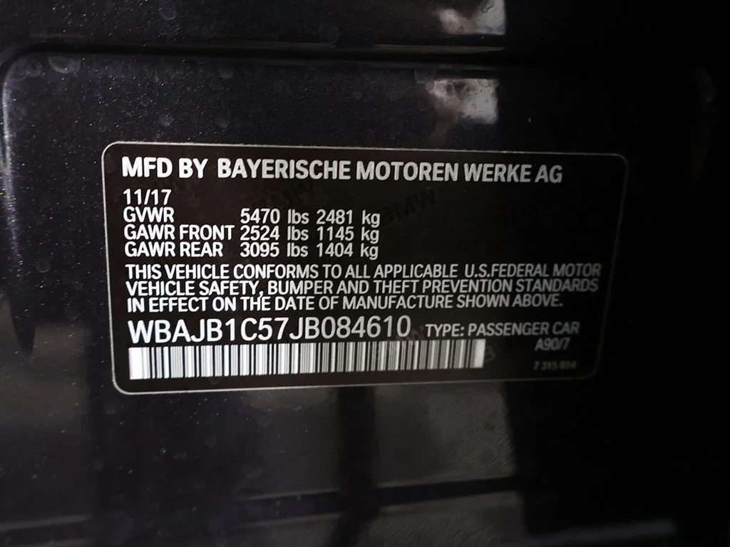 Used 2018 Dark Graphite BMW 530e xDrive iPerformance image 59