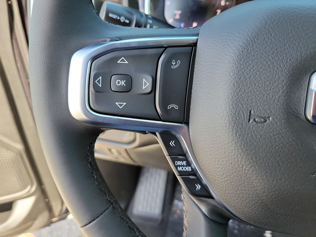 New 2026 Granite Crystal Metallic Clear-Coat Exterior Paint RAM Big Horn/Lone Star image 24