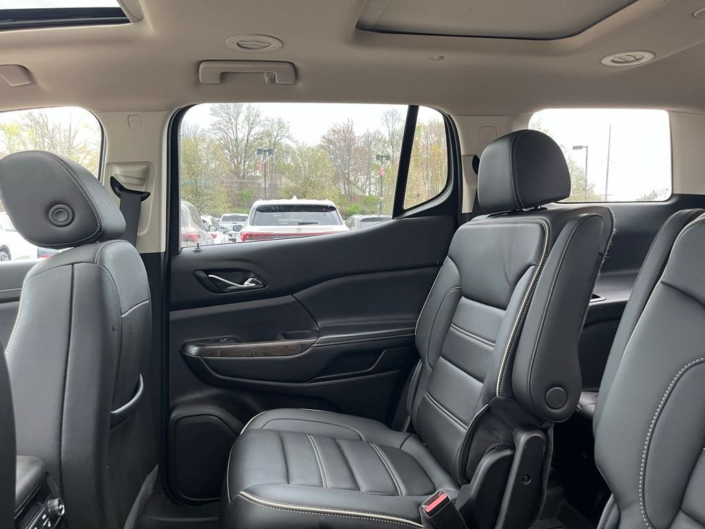 Used 2022 Hunter Green GMC Denali image 24