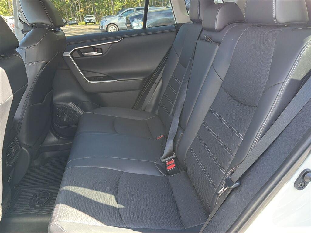 Used 2019 Blizzard Pearl Toyota Limited image 15