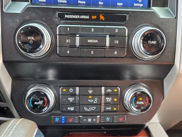 Used 2020  Ford King Ranch image 19