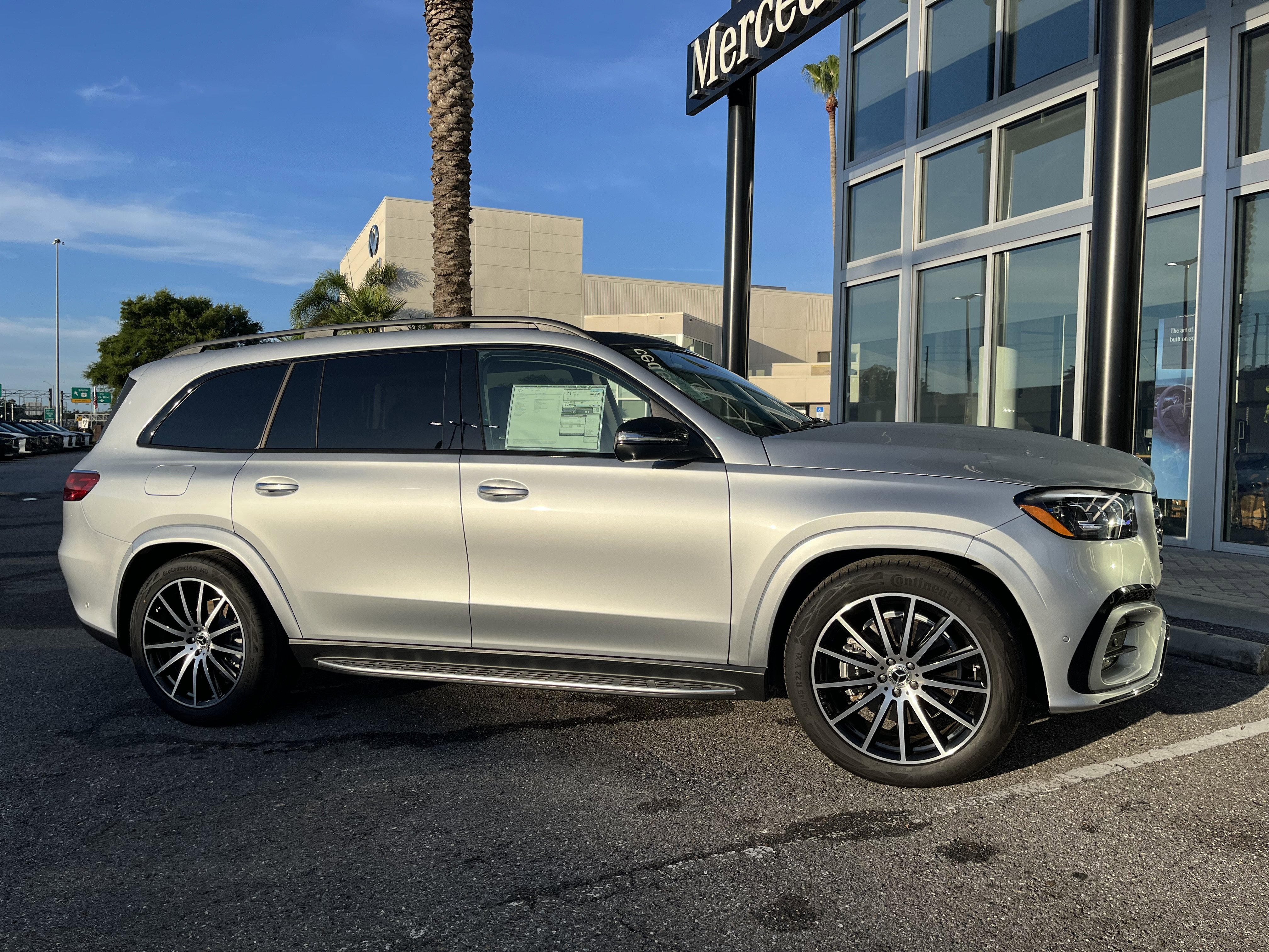 New 2026 CIRRUS SILVER Mercedes-Benz GLS 450 image 9