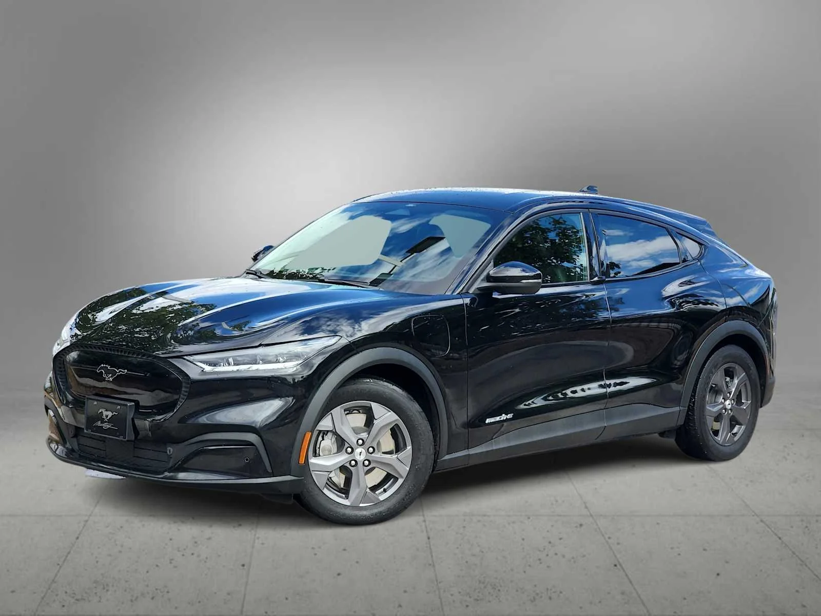 2022 Ford Mustang Mach-E