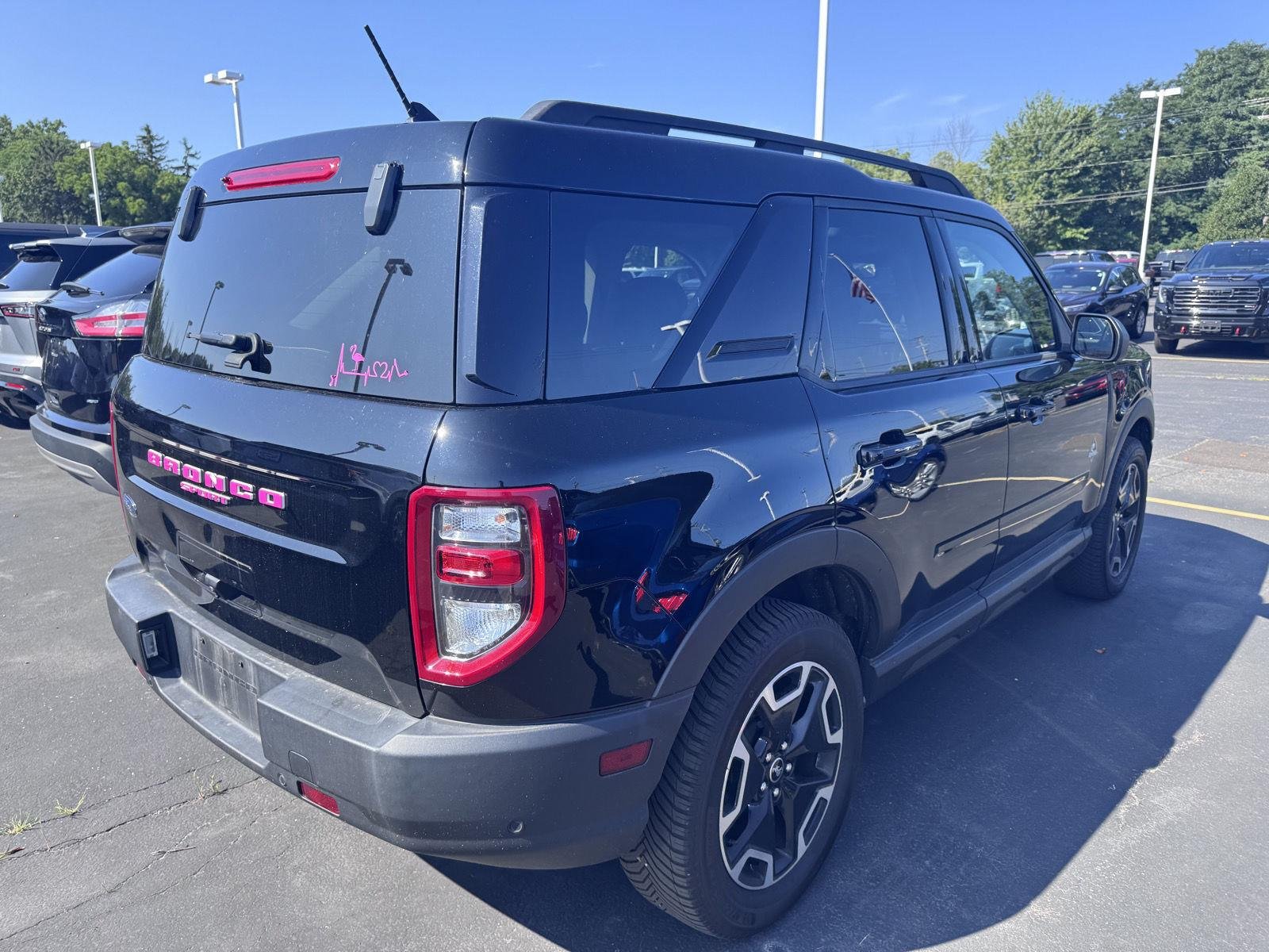 Used 2021 Shadow Black Ford Outer Banks image 4