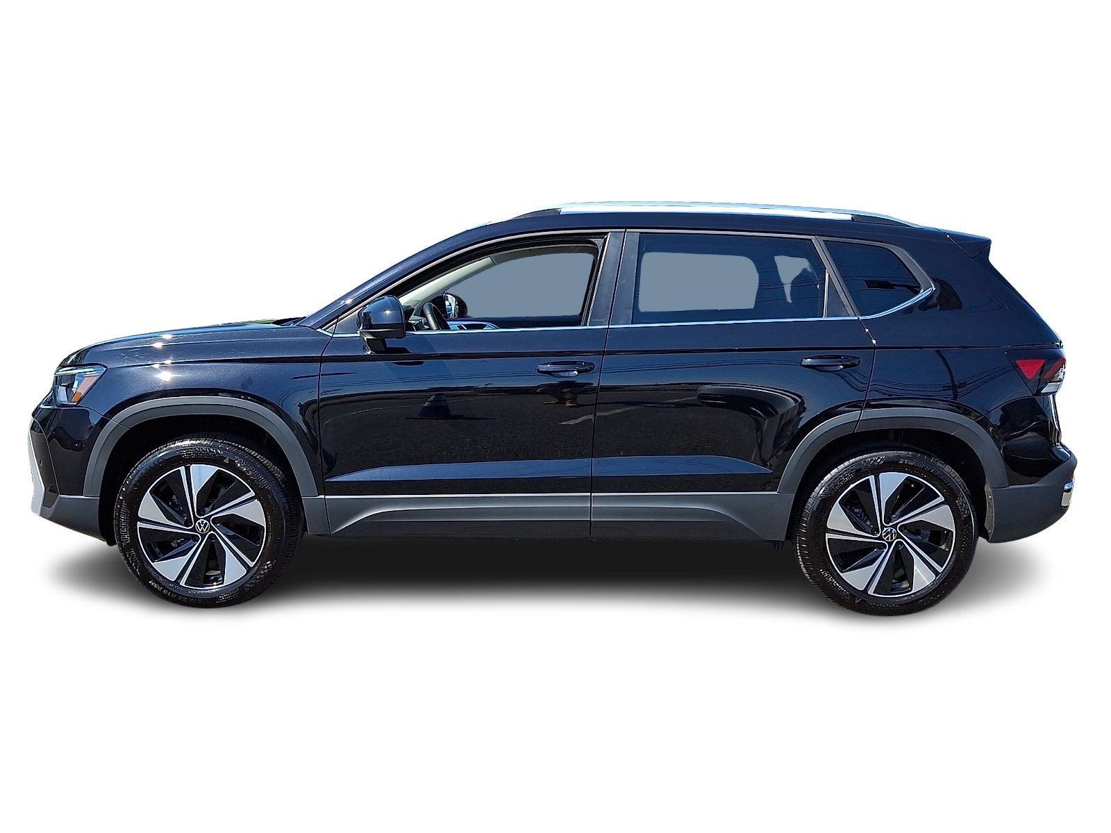Used 2025 Deep Black Pearl   2T2t Volkswagen SE image 7