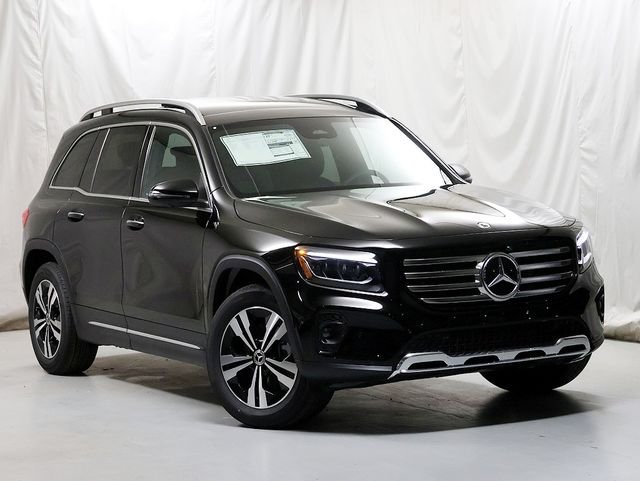 2026 Mercedes-Benz GLB GLB 250 4MATIC's photo