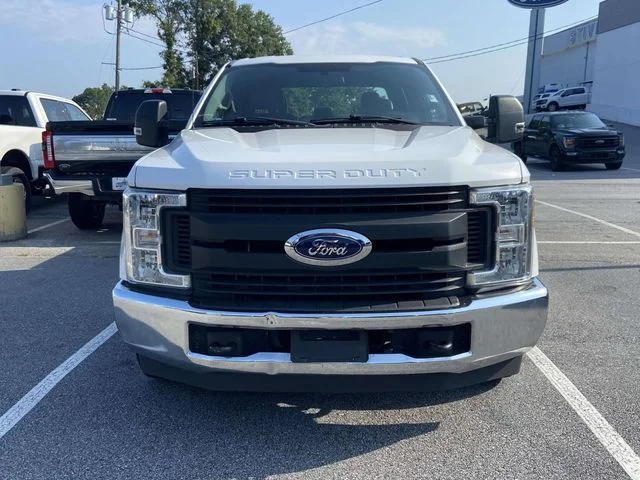 Used 2017 White Ford XL image 2