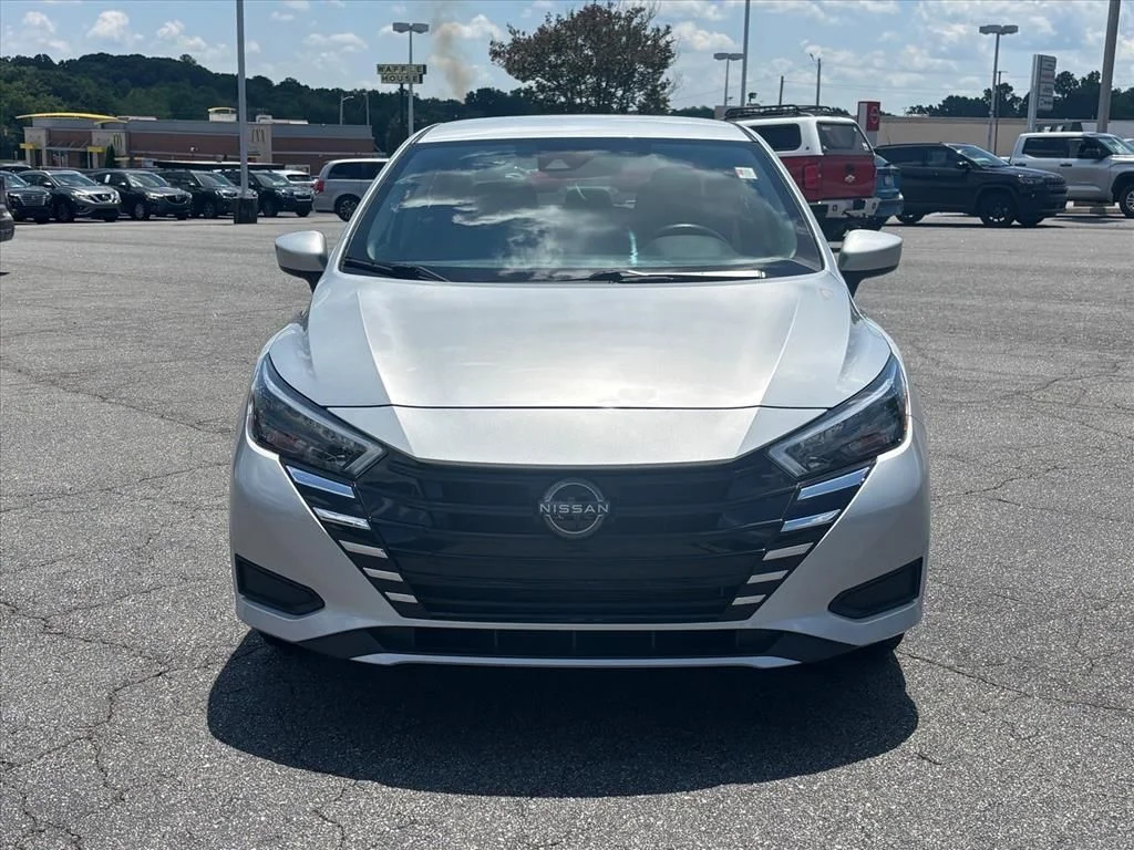 Used 2025 Silver Nissan 1.6 SV image 22