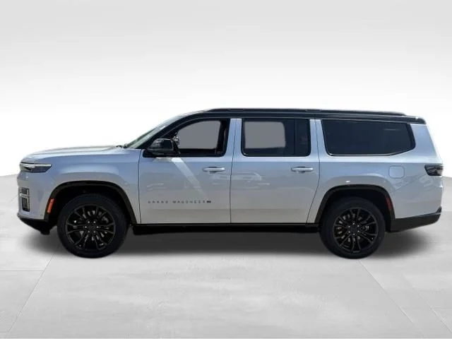 New 2026 Silver Zynith Jeep Summit Obsidian image 5