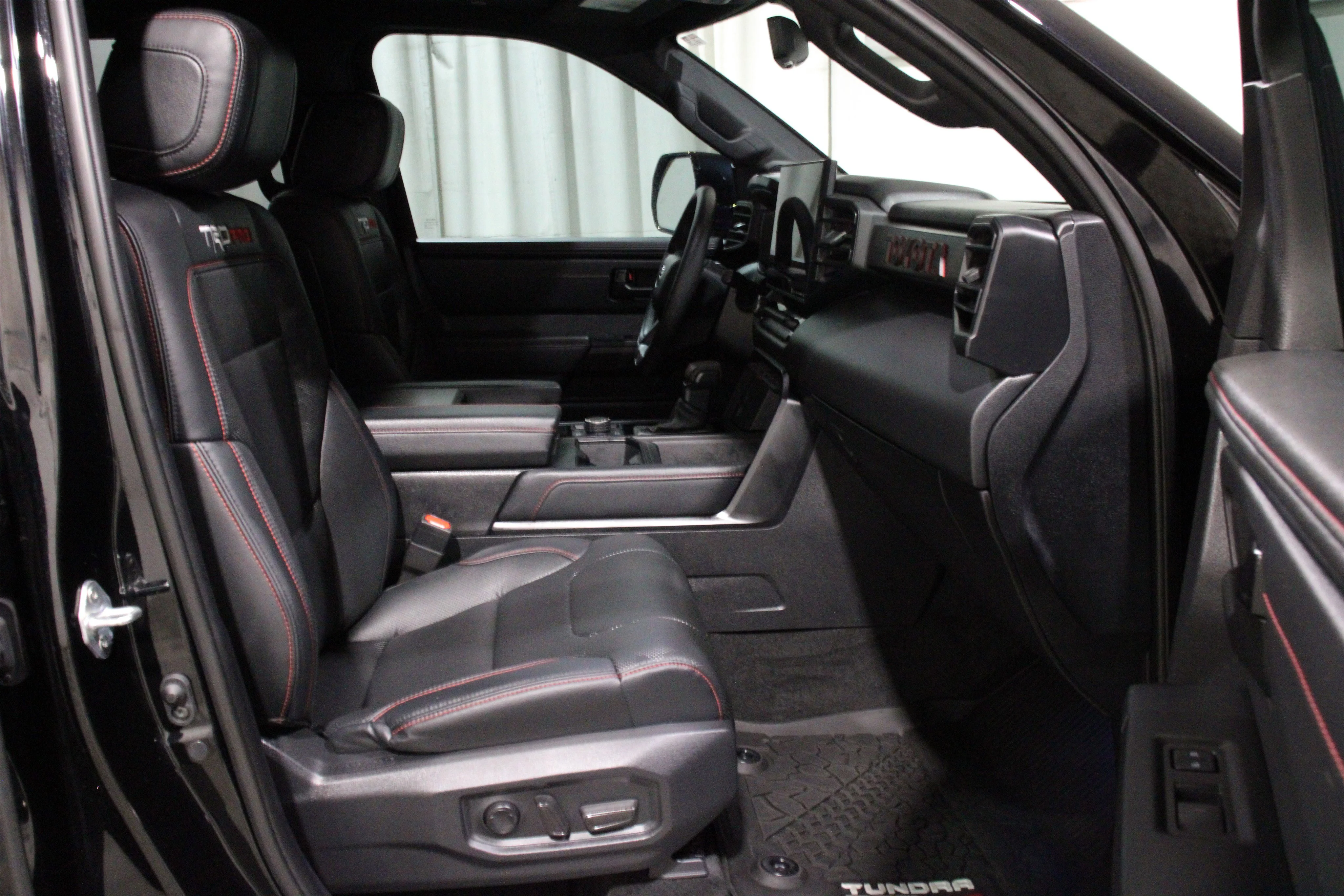 2024 Toyota Tundra TRD Pro - Photo 26