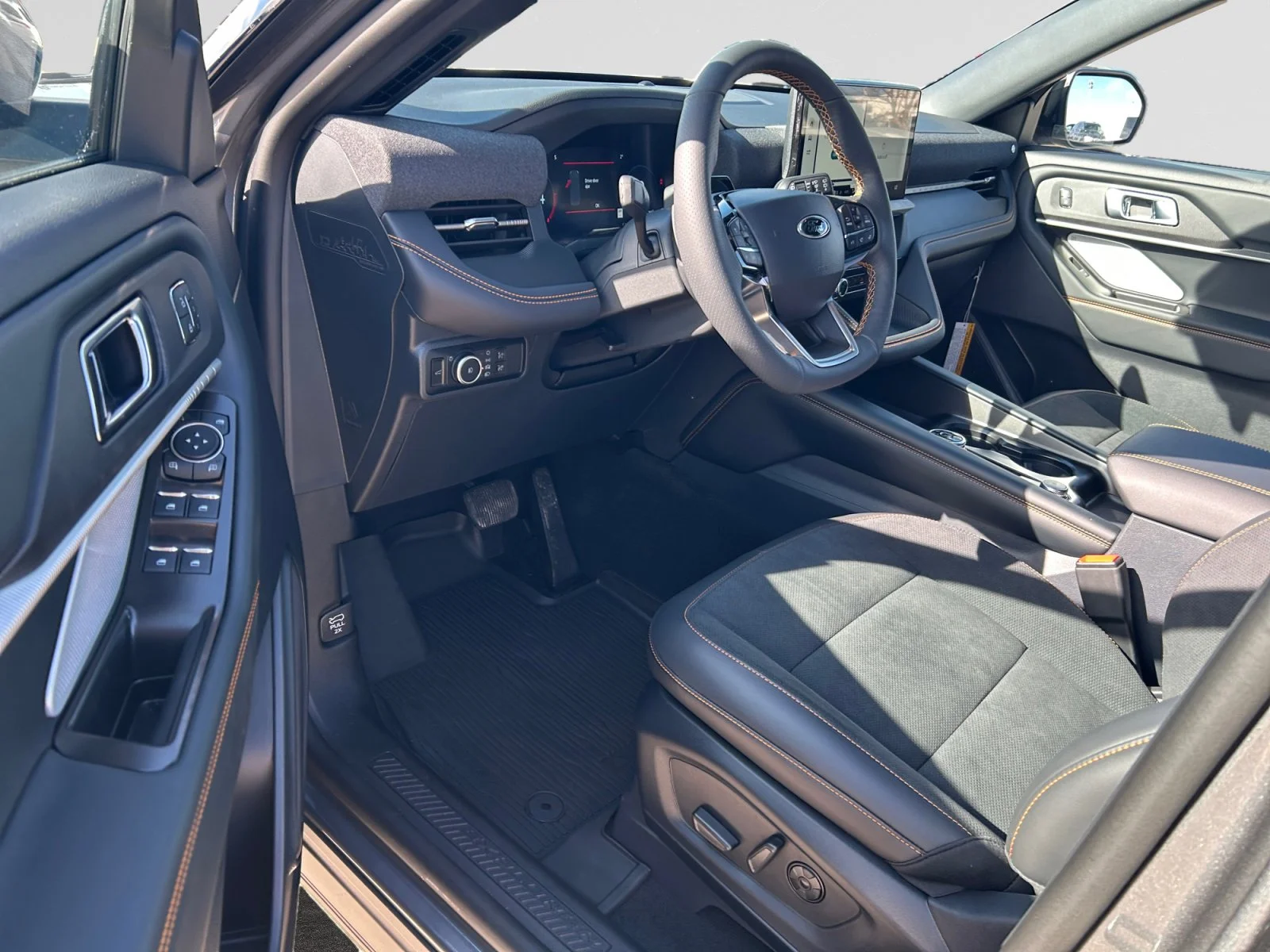 New 2026 Carbonized Grey Metallic Ford Tremor image 13