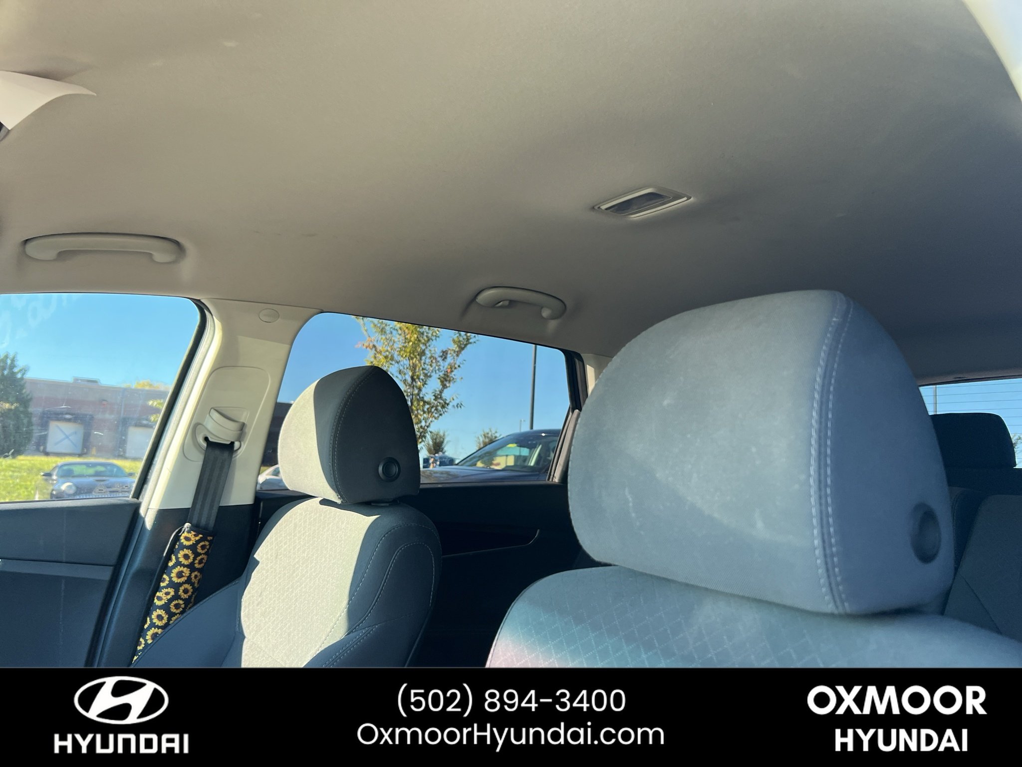 Used 2020 Ebony Black Kia L image 5