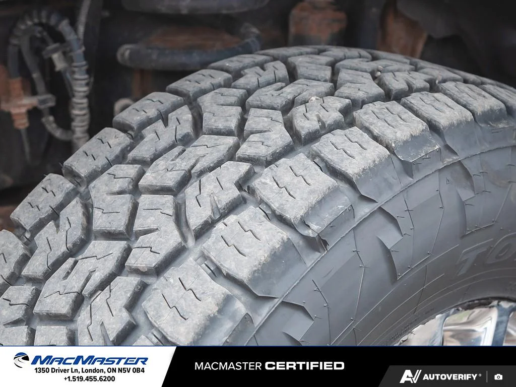 Used 2020  Ford  image 10