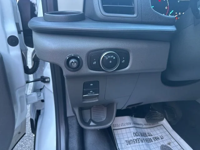 2025 Ford Transit Van Base - Photo 17