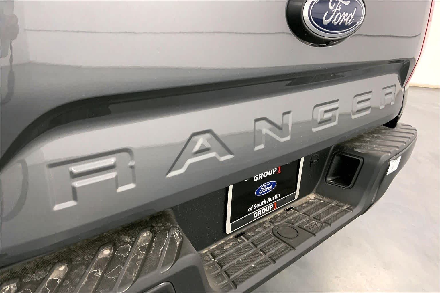 New 2026 Carbonized Gray Metallic Ford XL image 12