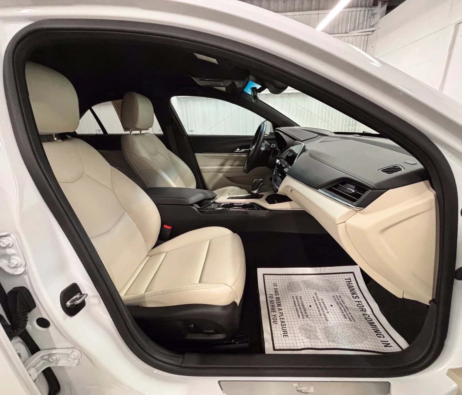 Used 2024 White Cadillac Luxury image 18