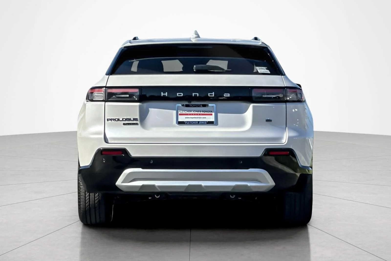 Used 2025 WHITE Honda Touring image 4