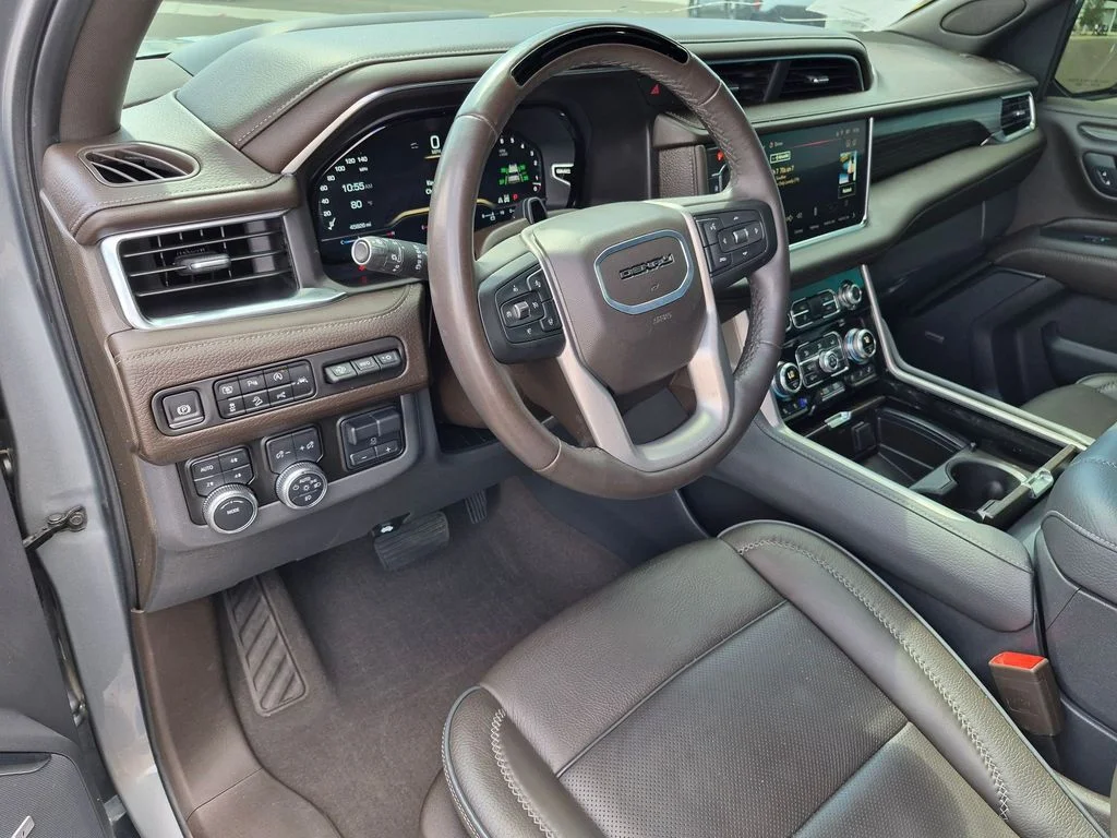 Used 2024 Sterling Metallic GMC Denali image 10