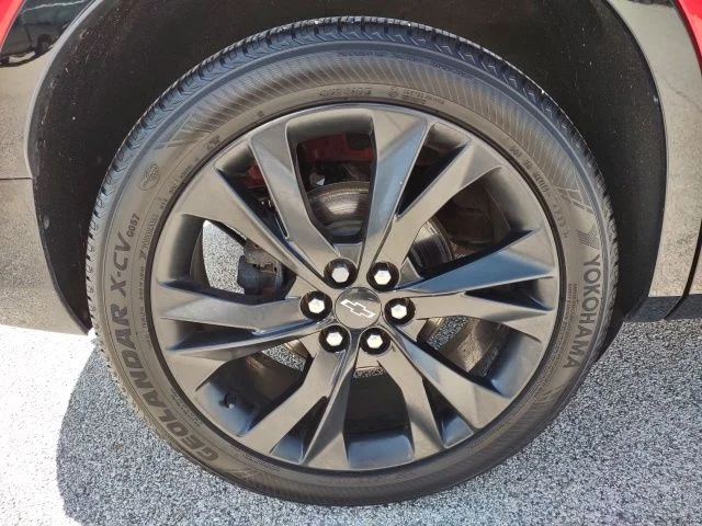 Used 2019 Red Chevrolet RS image 27