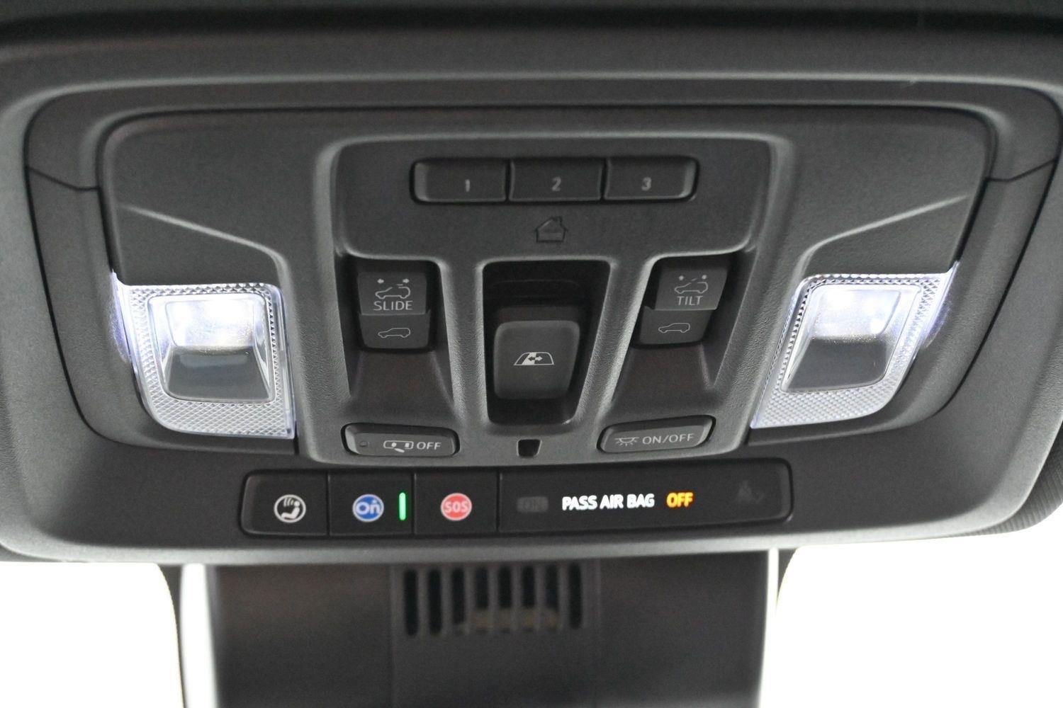 Used 2024 Onyx Black GMC AT4 image 28
