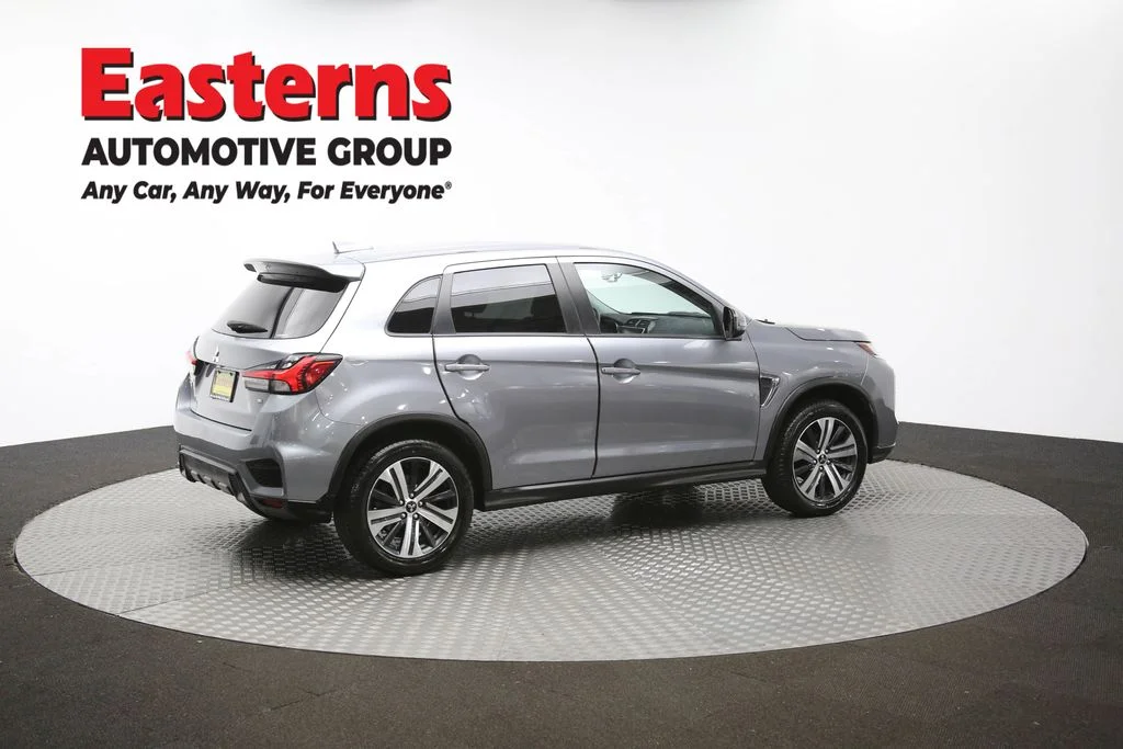 Used 2023 Gray Mitsubishi 2.0 SE image 41