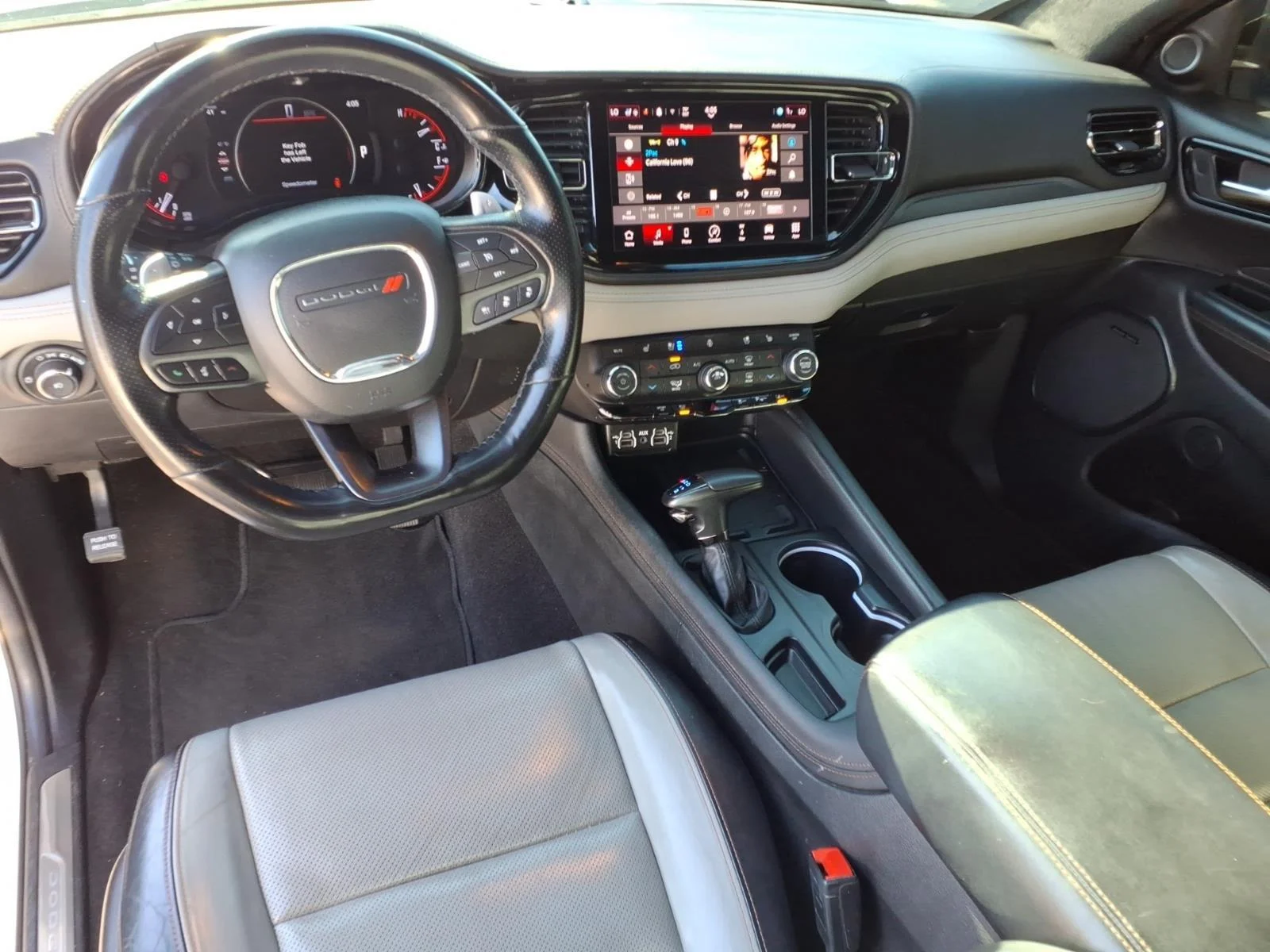 Used 2022 White Knuckle Clearcoat Dodge R/T Plus image 20