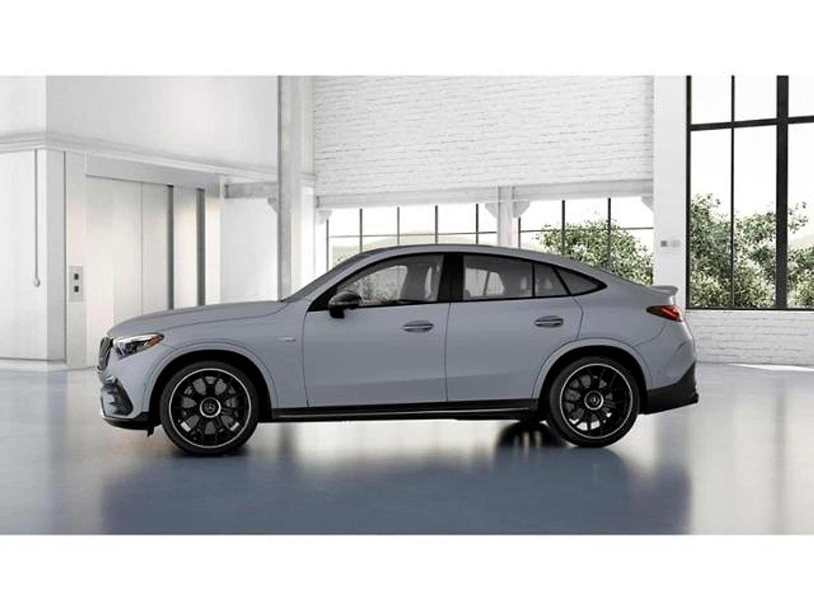 New 2027 MANUFAKTUR Cirrus Silver Magno Mercedes-Benz AMG® GLC 53 image 34