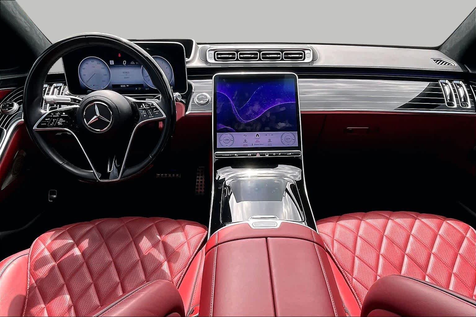 Used 2023 MANUFAKTUR Diamond White Mercedes-Benz S 580 image 16