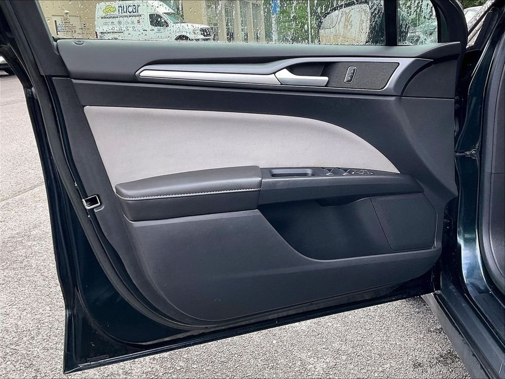 Used 2014 Dark Side Metallic Ford S image 9