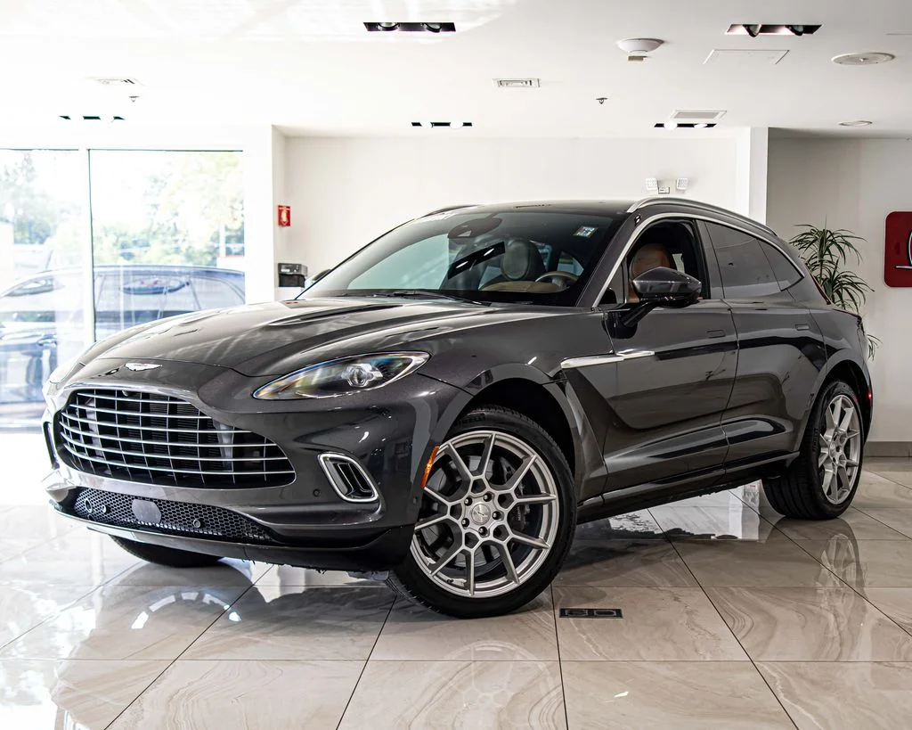 2021 Aston Martin DBX