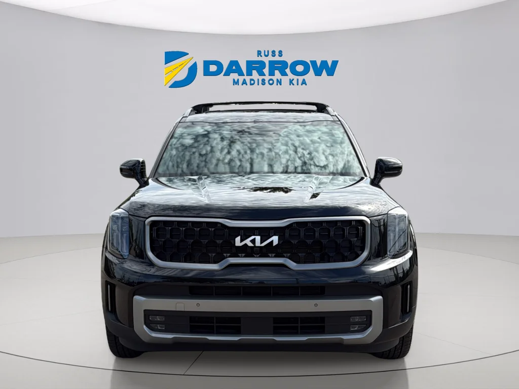 Certified Used 2023 Ebony Black Kia SX X-Pro image 8