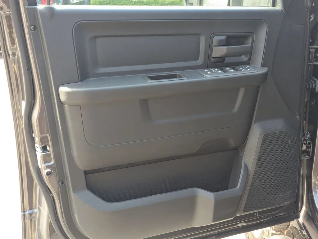 2026 RAM 2500 Tradesman/Warlock - Photo 13