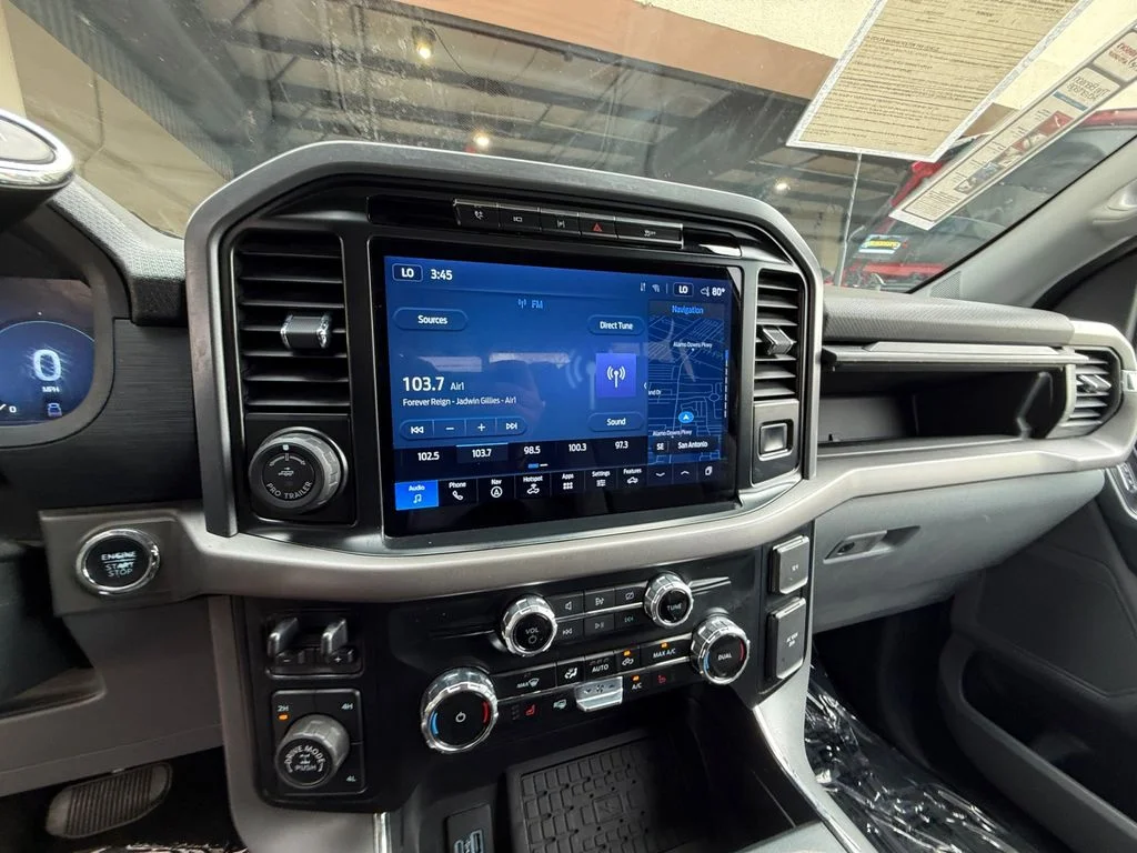 Used 2024 Red Ford XLT image 21