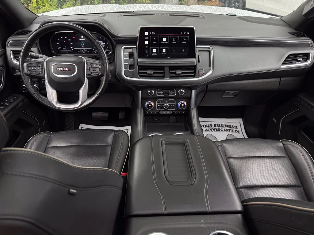 Used 2022 White GMC SLT image 21