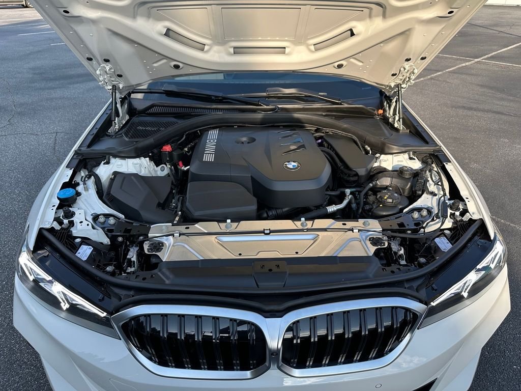 Used 2026 Alpine White BMW 330i image 26