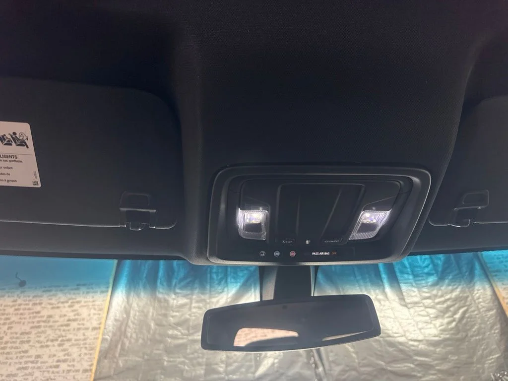Used 2021 Red GMC AT4 image 21