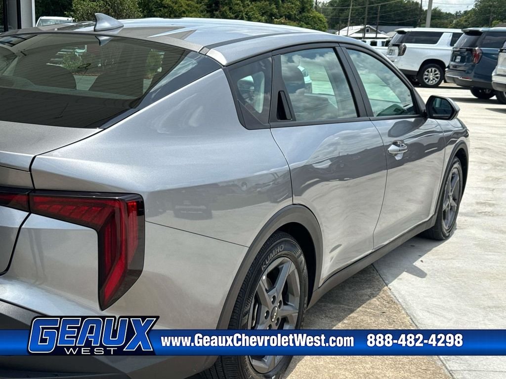 Used 2025 Gray Kia LXS image 18