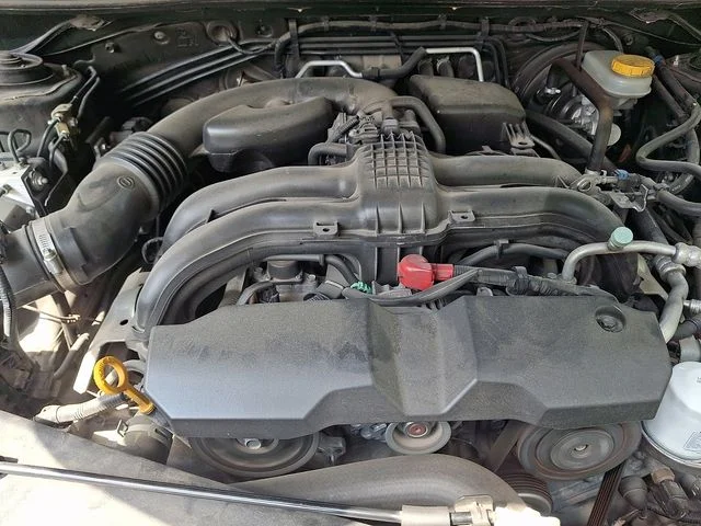 Used 2014 Gray Subaru 2.0i Premium image 30