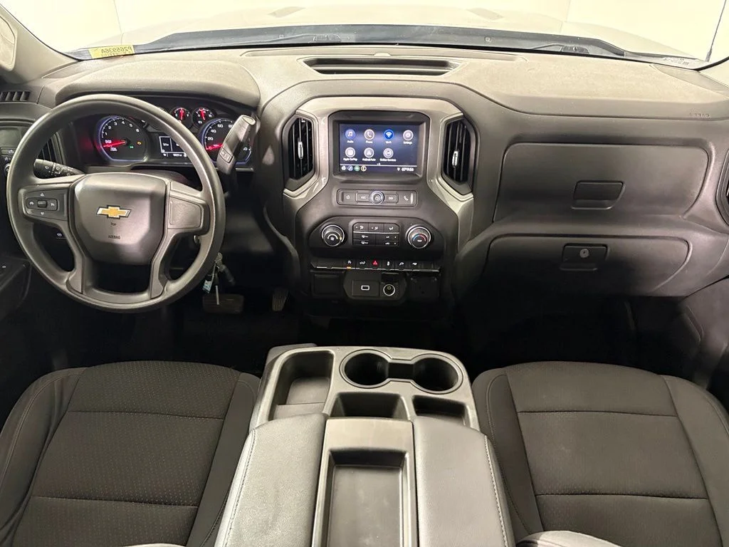 Used 2020 Black Chevrolet Custom image 34