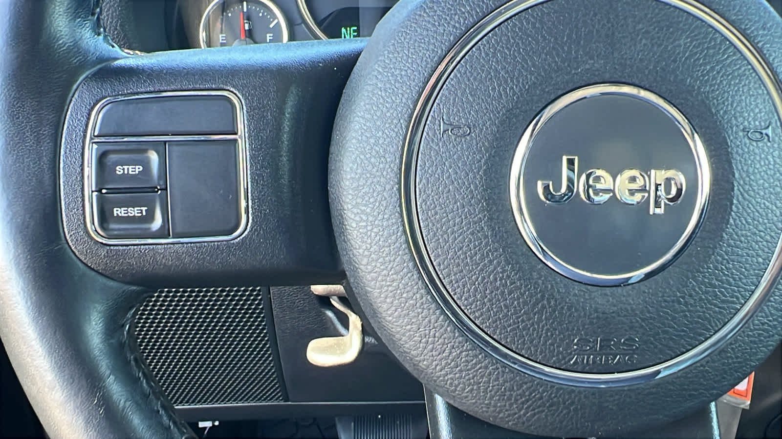 Used 2018 Black Clearcoat Jeep Sport S image 18