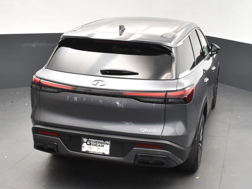 Certified Used 2025 Gray INFINITI PURE image 35