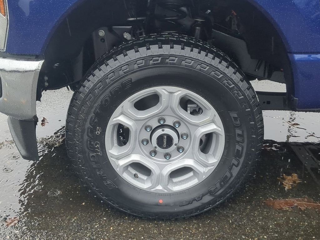 New 2026 Argon Blue Metallic Ford F-250® XLT image 65
