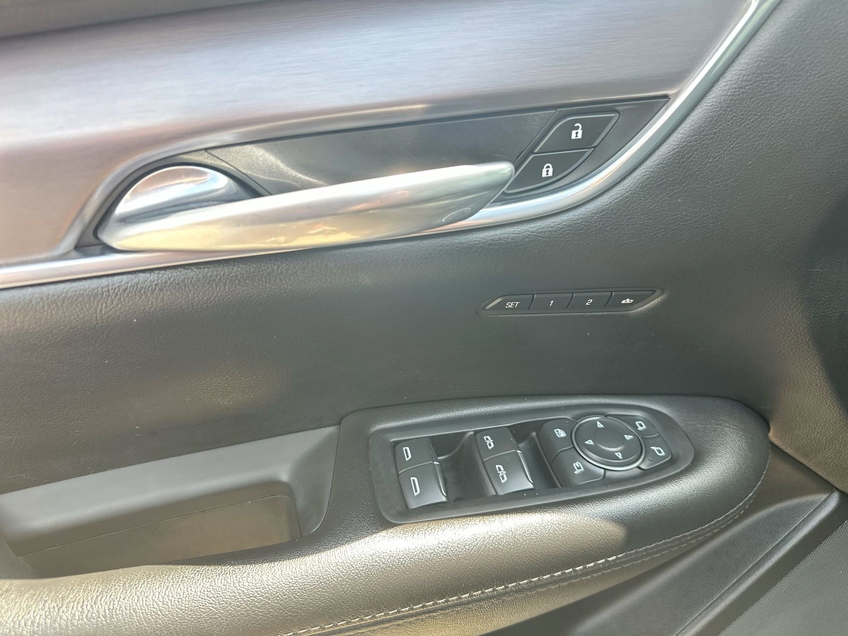 Used 2019 Black Cadillac Luxury image 13