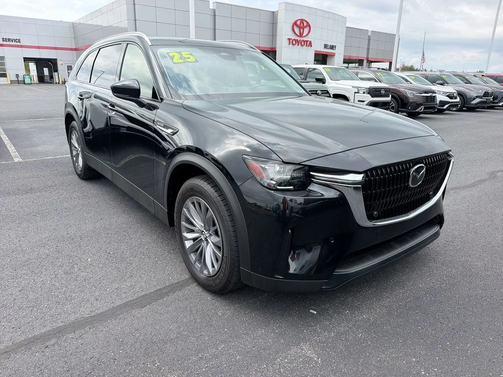 Used 2025 Black Mazda 3.3 Turbo Preferred image 2